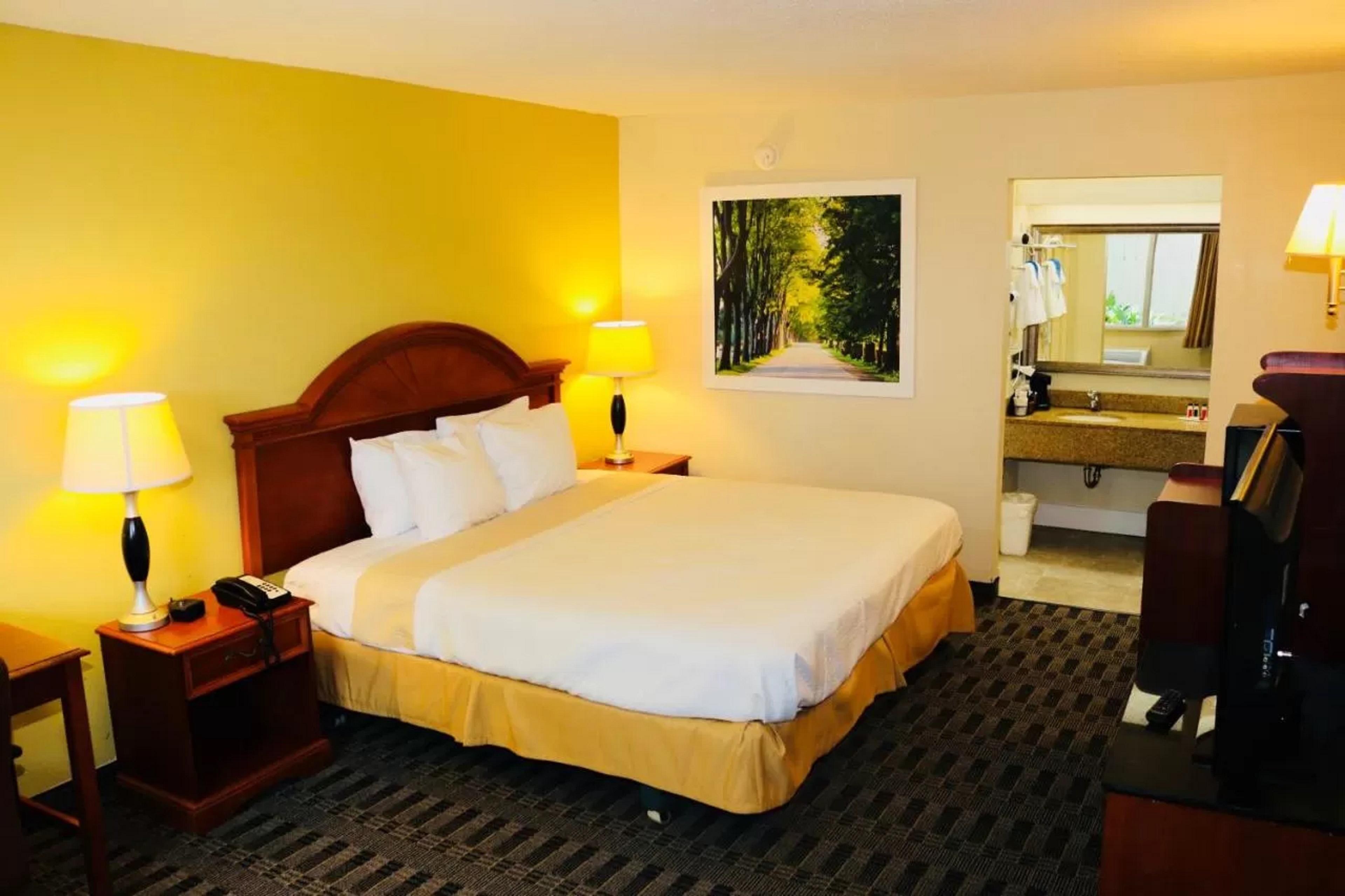 Days Inn By Wyndham Kenner/New Orleans Airport South ภายนอก รูปภาพ