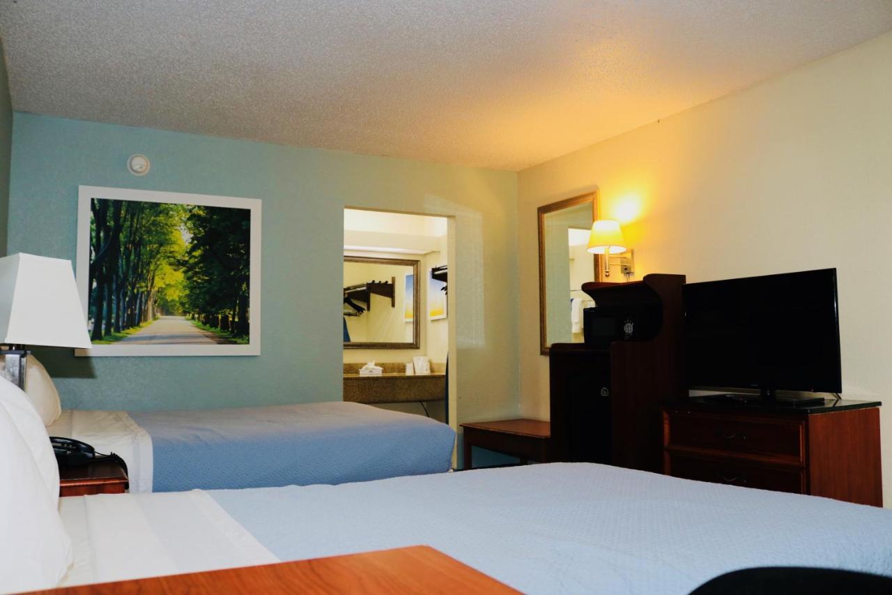 Days Inn By Wyndham Kenner/New Orleans Airport South ภายนอก รูปภาพ